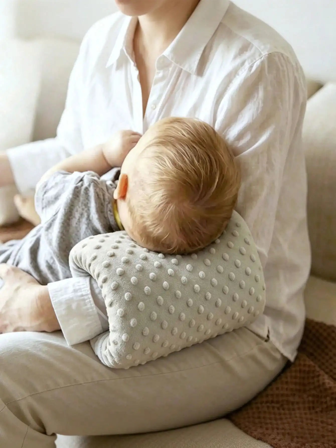 1Pc Baby Feeding Pillow, Baby Arm Pillow, Mom's Special Arm Feeding Pillow, Feeding Support Pillow, Soft and Comfortable Feeding Pillow, Suitable for Breastfeeding and Holding the Baby
