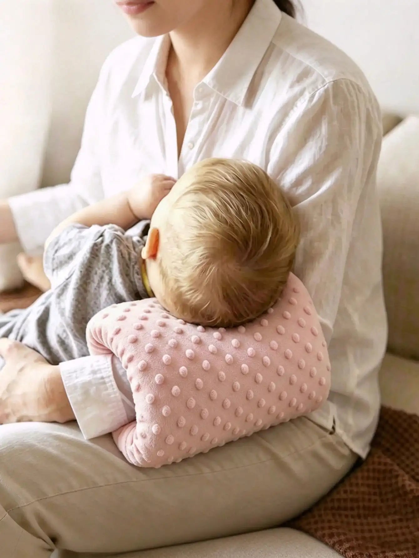 1Pc Baby Feeding Pillow, Baby Arm Pillow, Mom's Special Arm Feeding Pillow, Feeding Support Pillow, Soft and Comfortable Feeding Pillow, Suitable for Breastfeeding and Holding the Baby